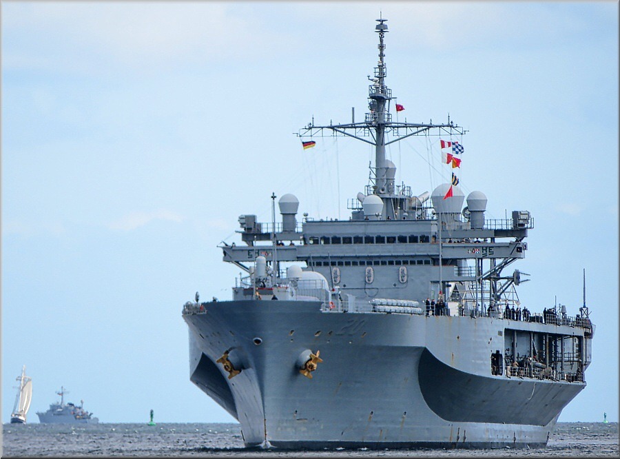 USS&xnbsp;Mount Whitney