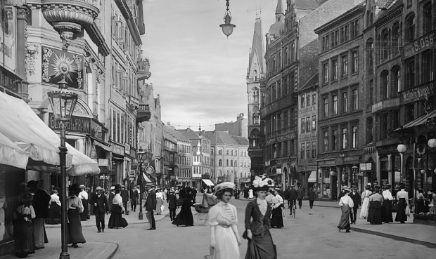 Osterstra&szlig;e um 1920